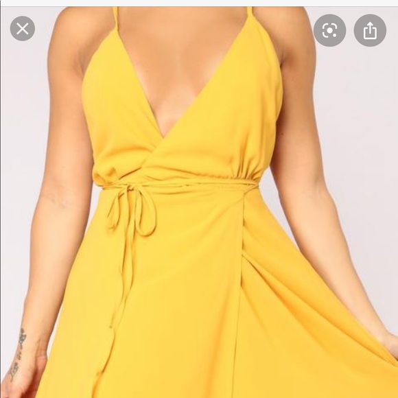 Beautiful Dress - Picture 2 of 2